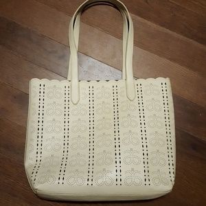 Arbonne tote